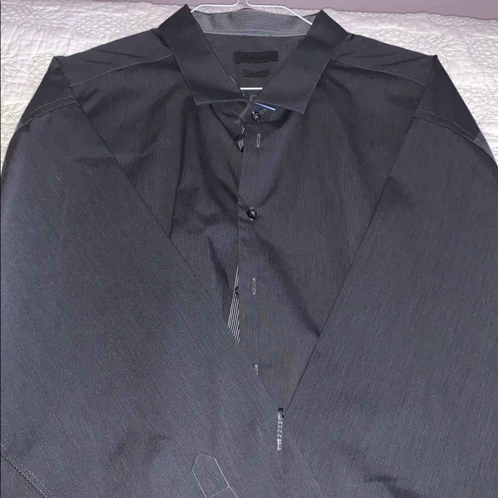 Men’s Dress Shirt